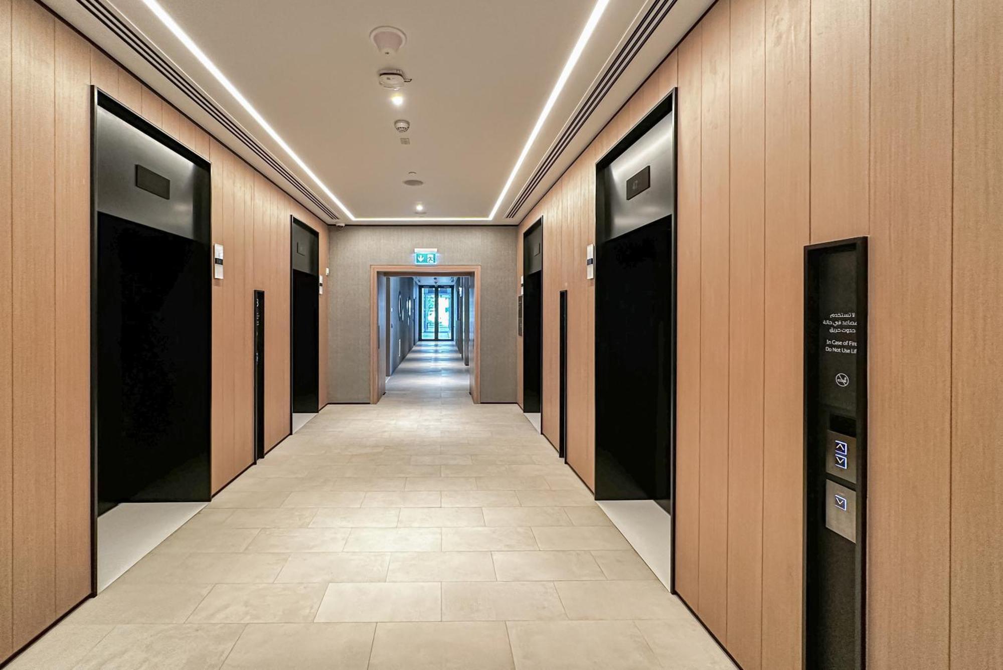 Modern 2Br High Floor Haven In Vida Dubai Marina Leilighet Eksteriør bilde