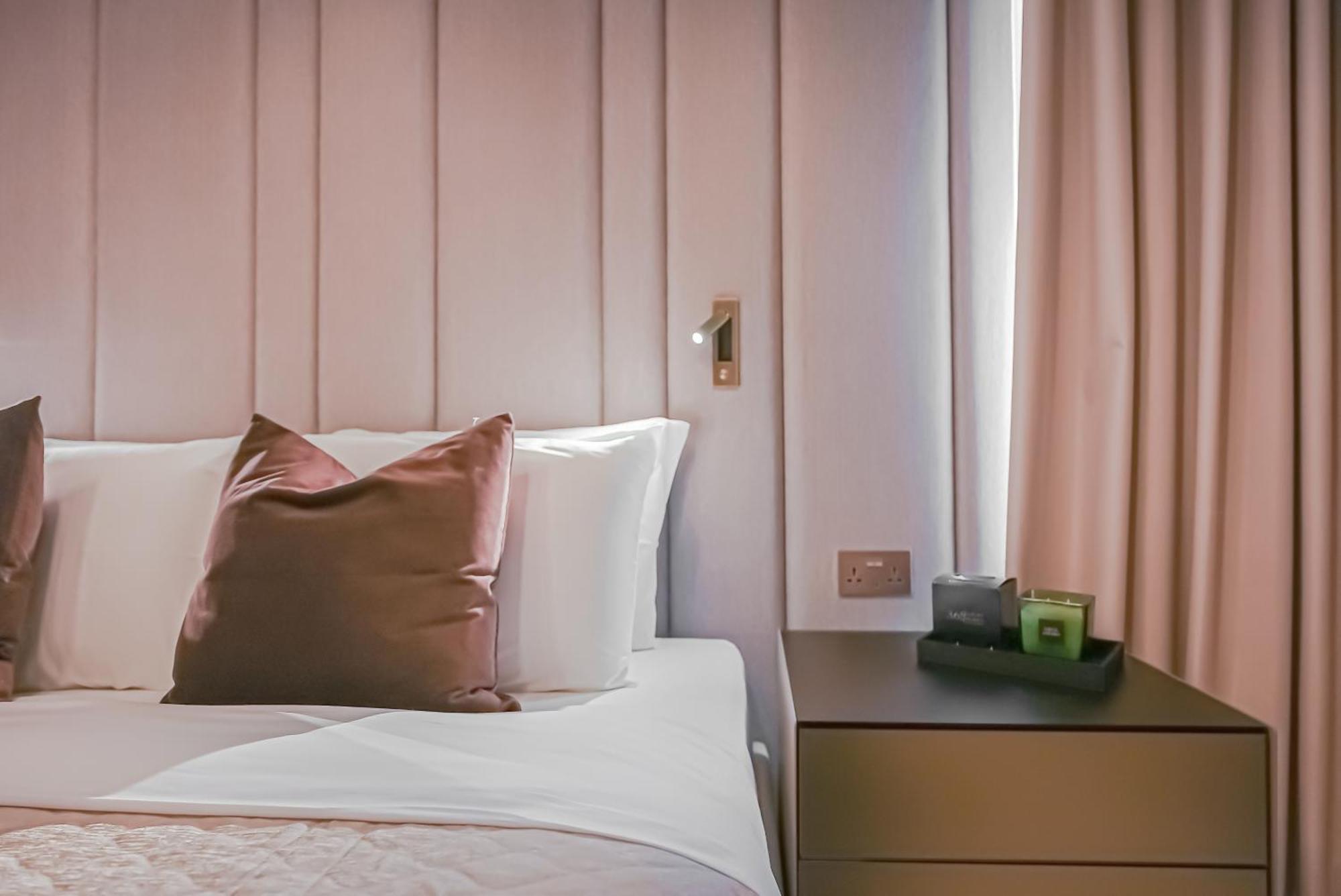 Modern 2Br High Floor Haven In Vida Dubai Marina Leilighet Eksteriør bilde