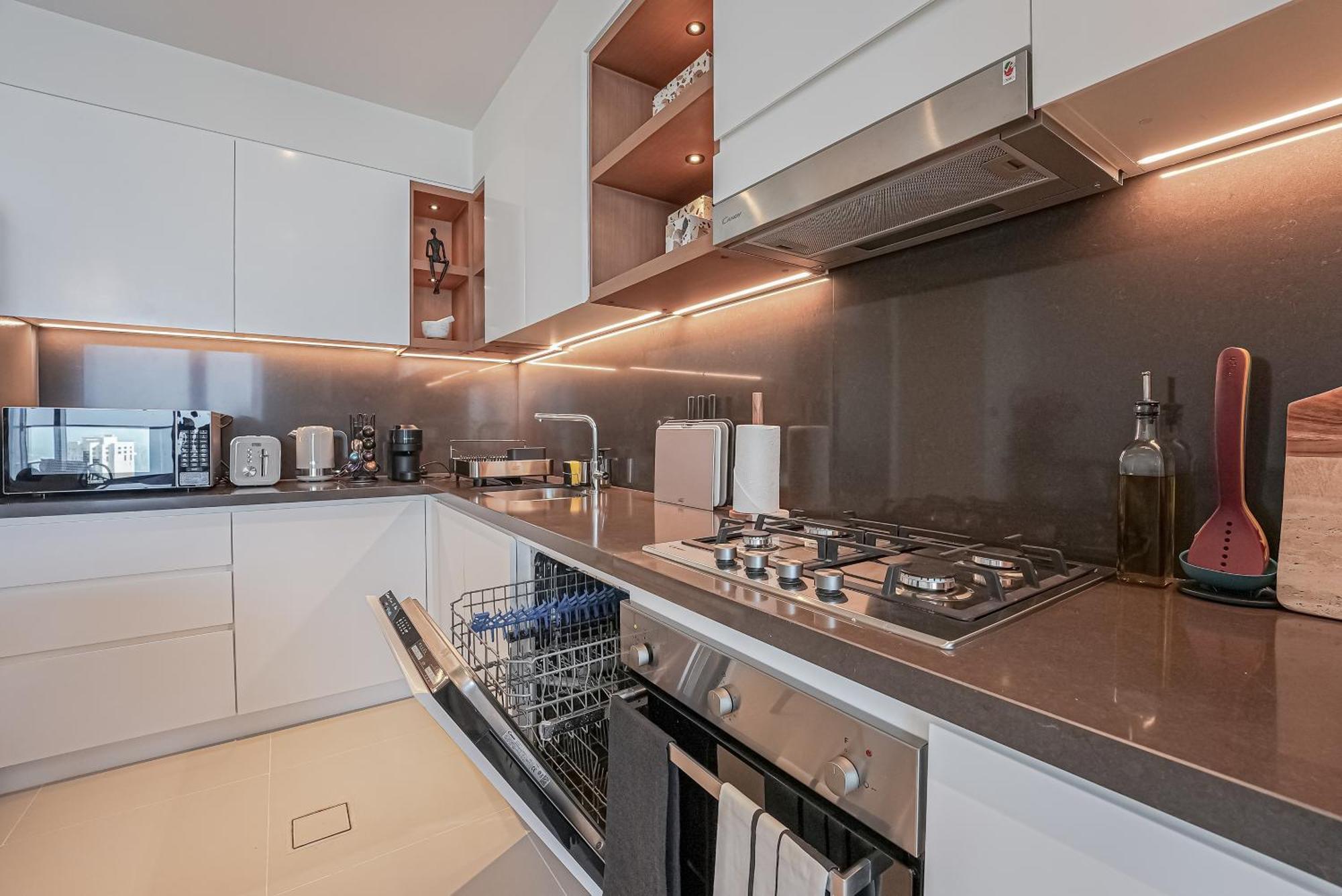 Modern 2Br High Floor Haven In Vida Dubai Marina Leilighet Eksteriør bilde